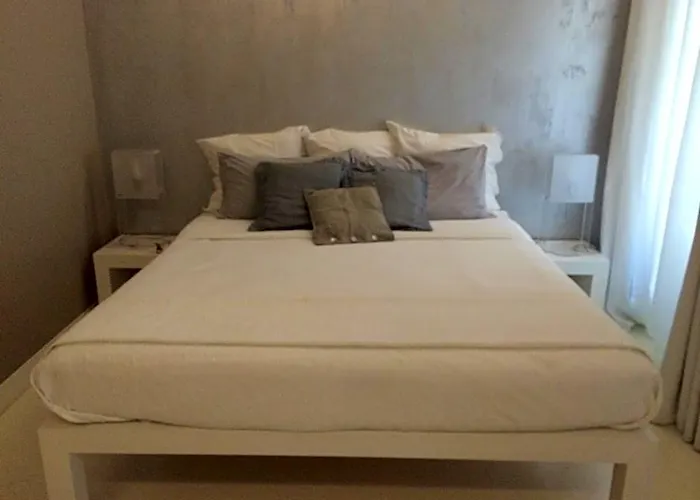 House 5